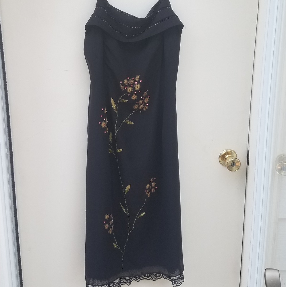 Papell boutique size 10 black dress